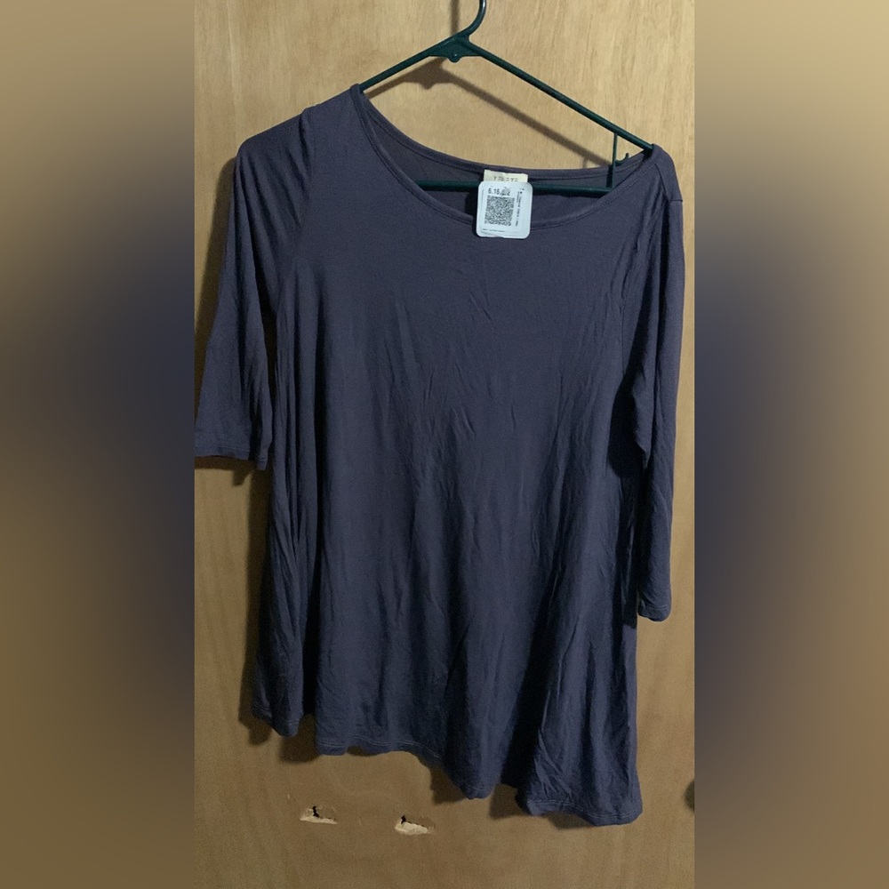 Yelete brand shirt